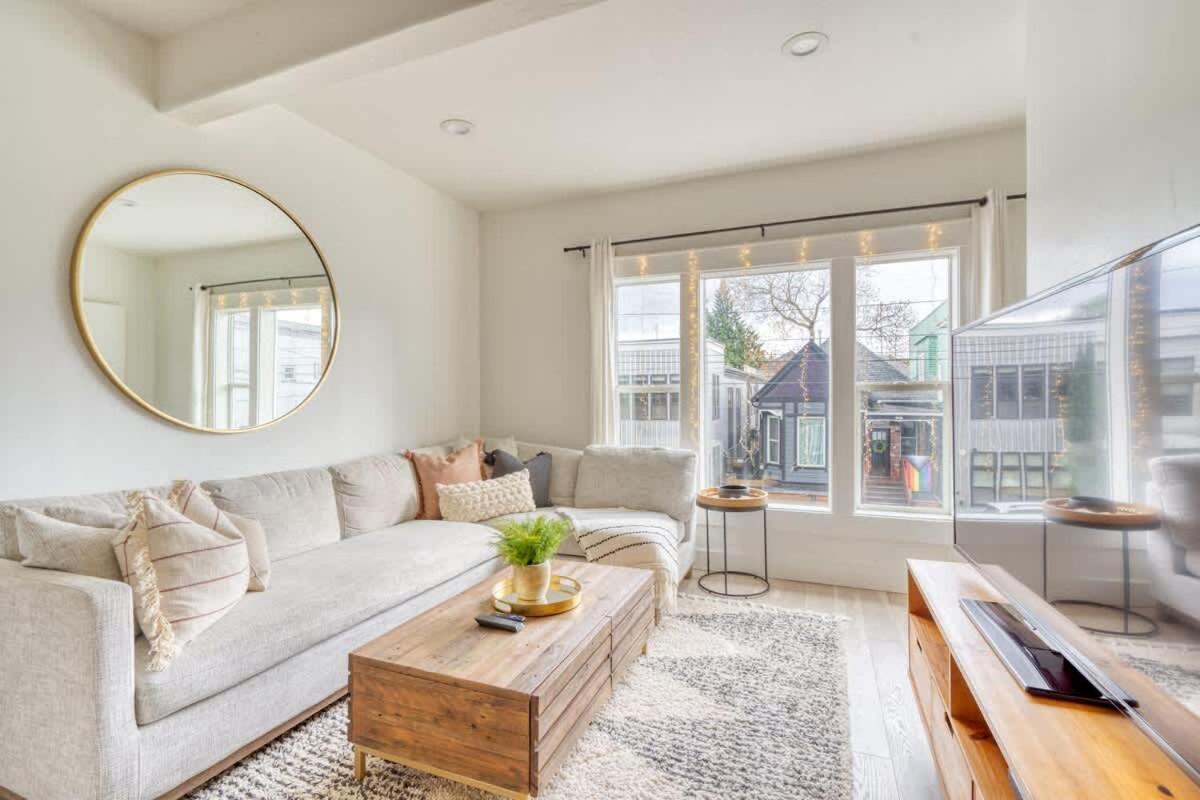 Stay Portland - Perfect Portland Farmhouse Loft - Breweries & Bars Exteriör bild